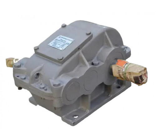 Крановый  редуктор Ц2-250-10